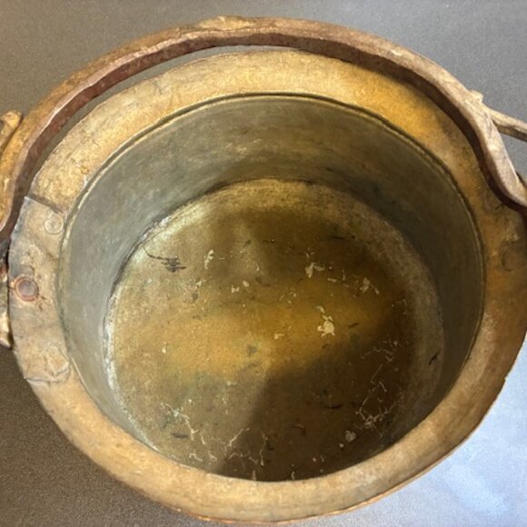 Antique Hand Hammered Copper Cauldron with Iron Handle Patina Pot - Picture 3 of 8